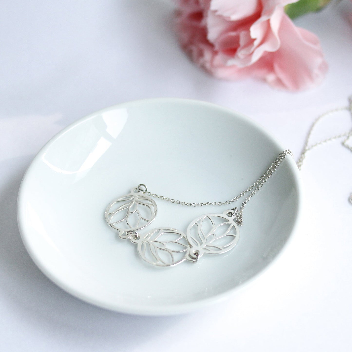 Collar corto Amapola plata