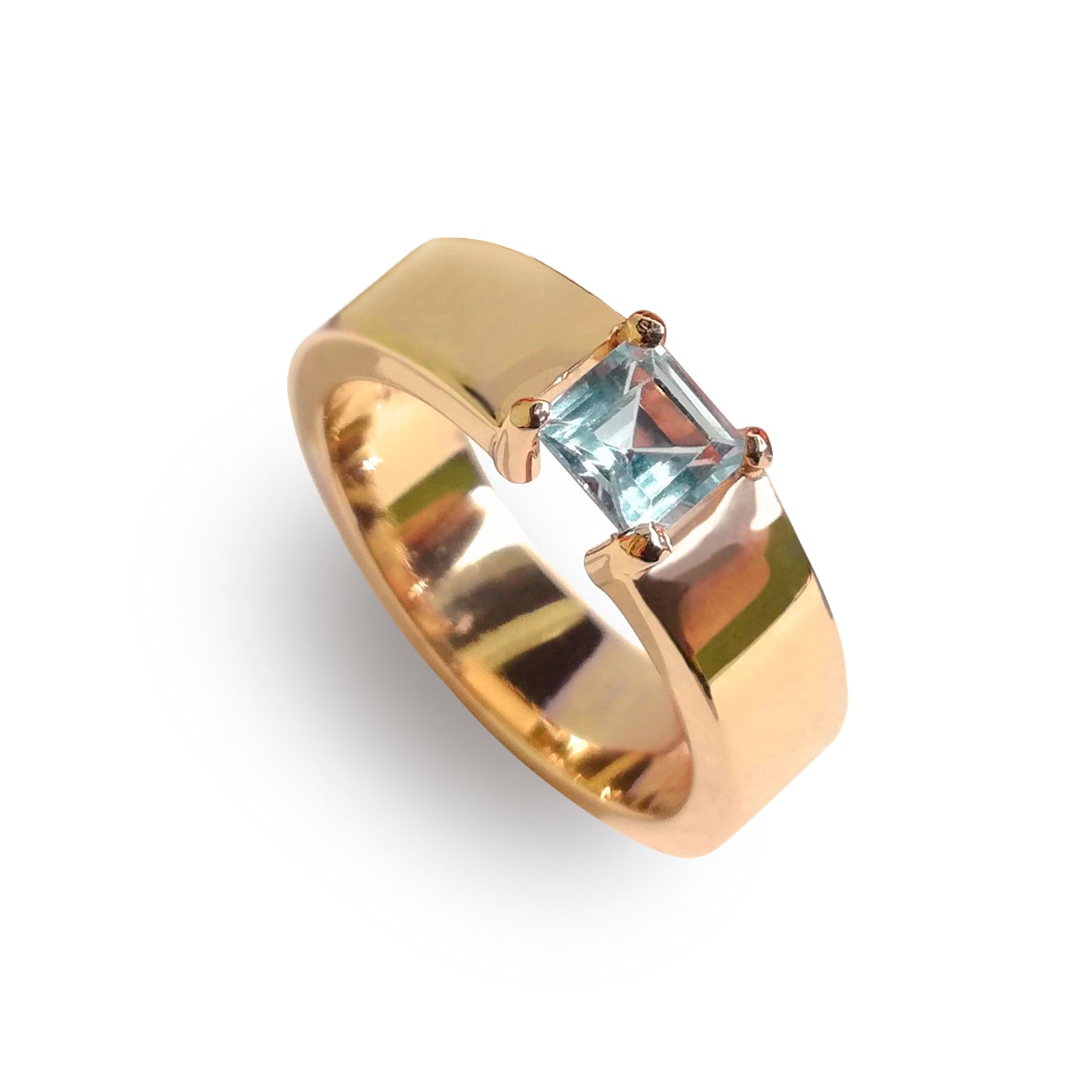 Anillo Azafrán con topacio azul