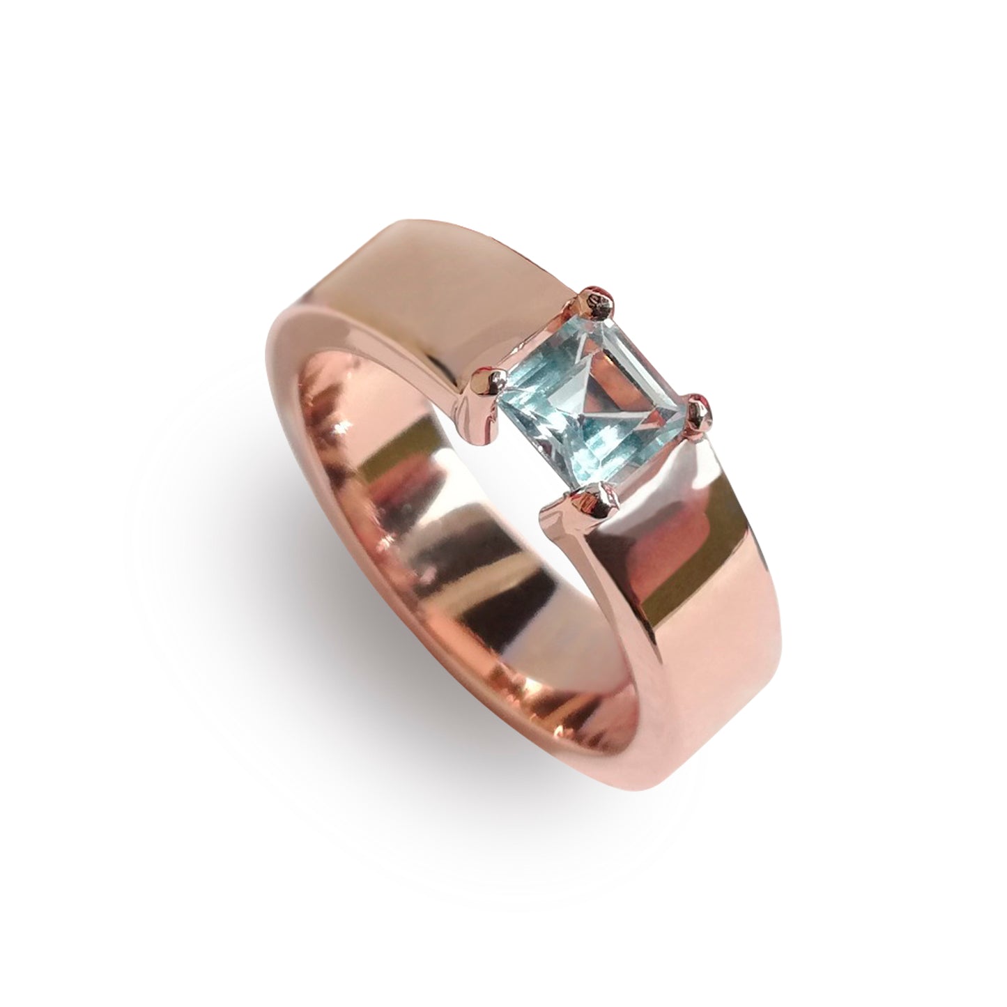Anillo Azafrán con topacio azul
