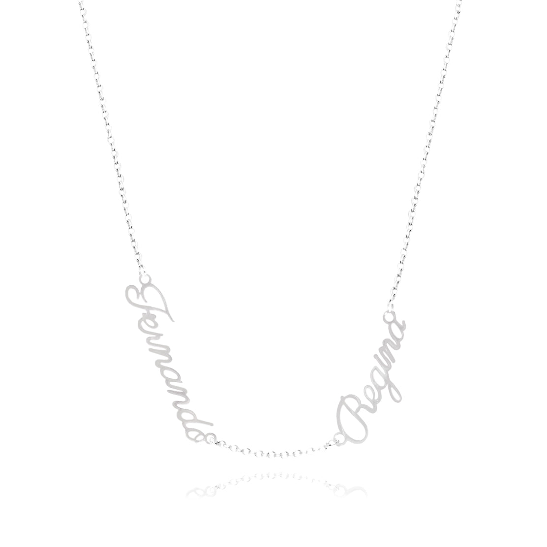 Collar de plata múltiples nombres en tipografía romántica