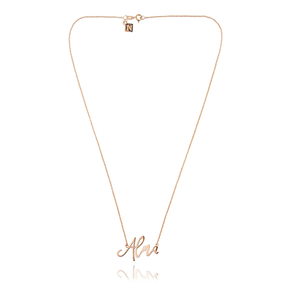 Collar nombre de plata en tipografía cursiva