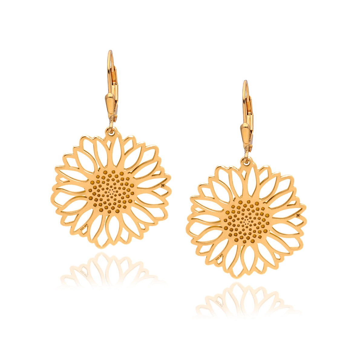 Aretes cortos Girasol de plata con baño de oro