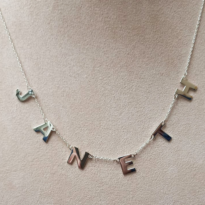 Collar Alma de nombre con 6 a 9 letras