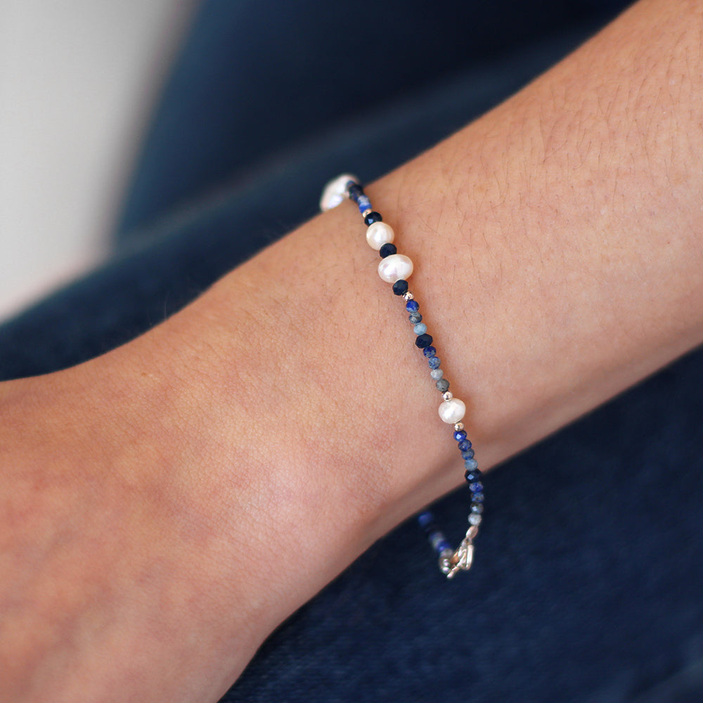Pulsera Terra de lapislázuli con perlas