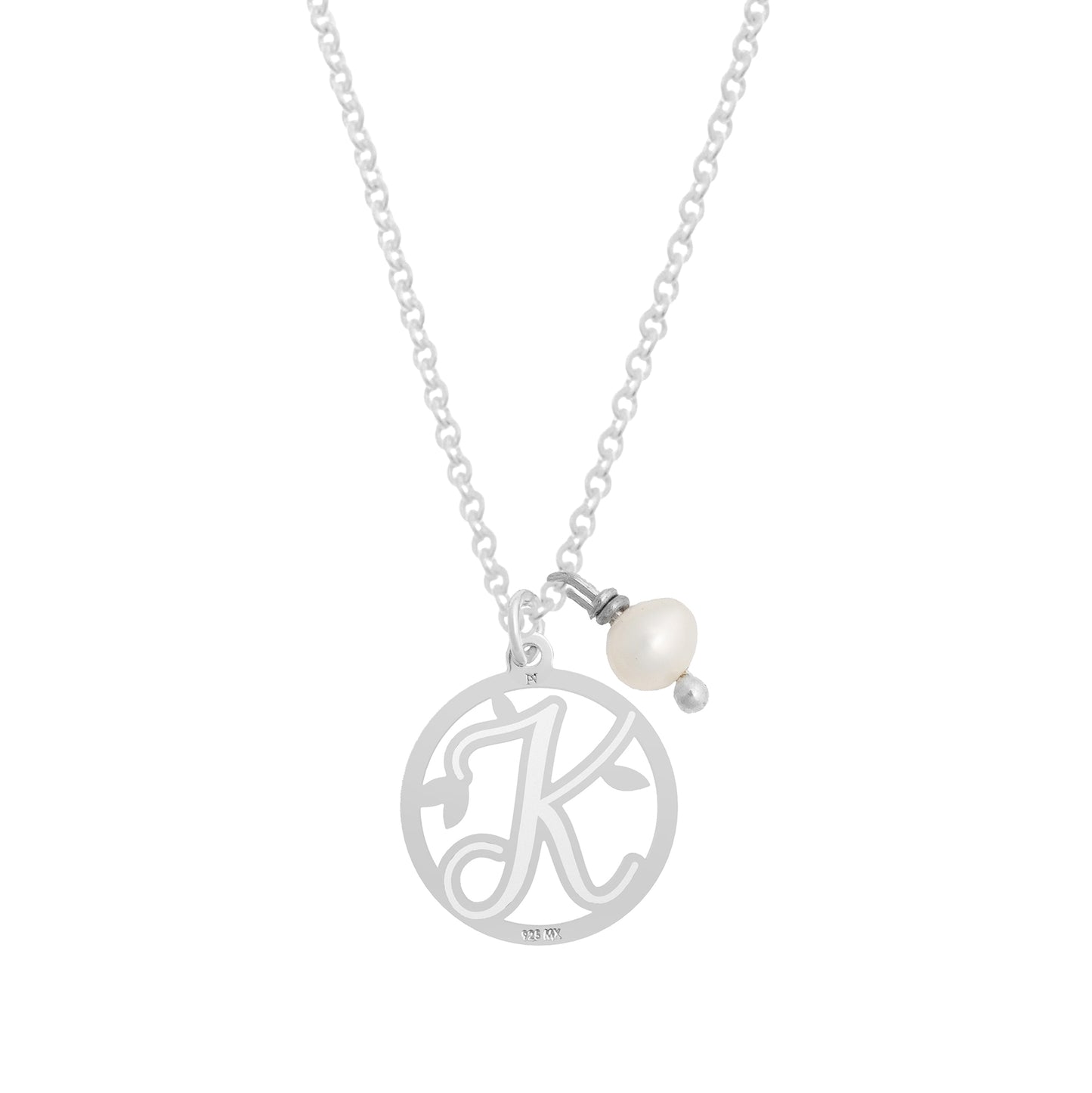Dije Florecer de plata con inicial K y perla