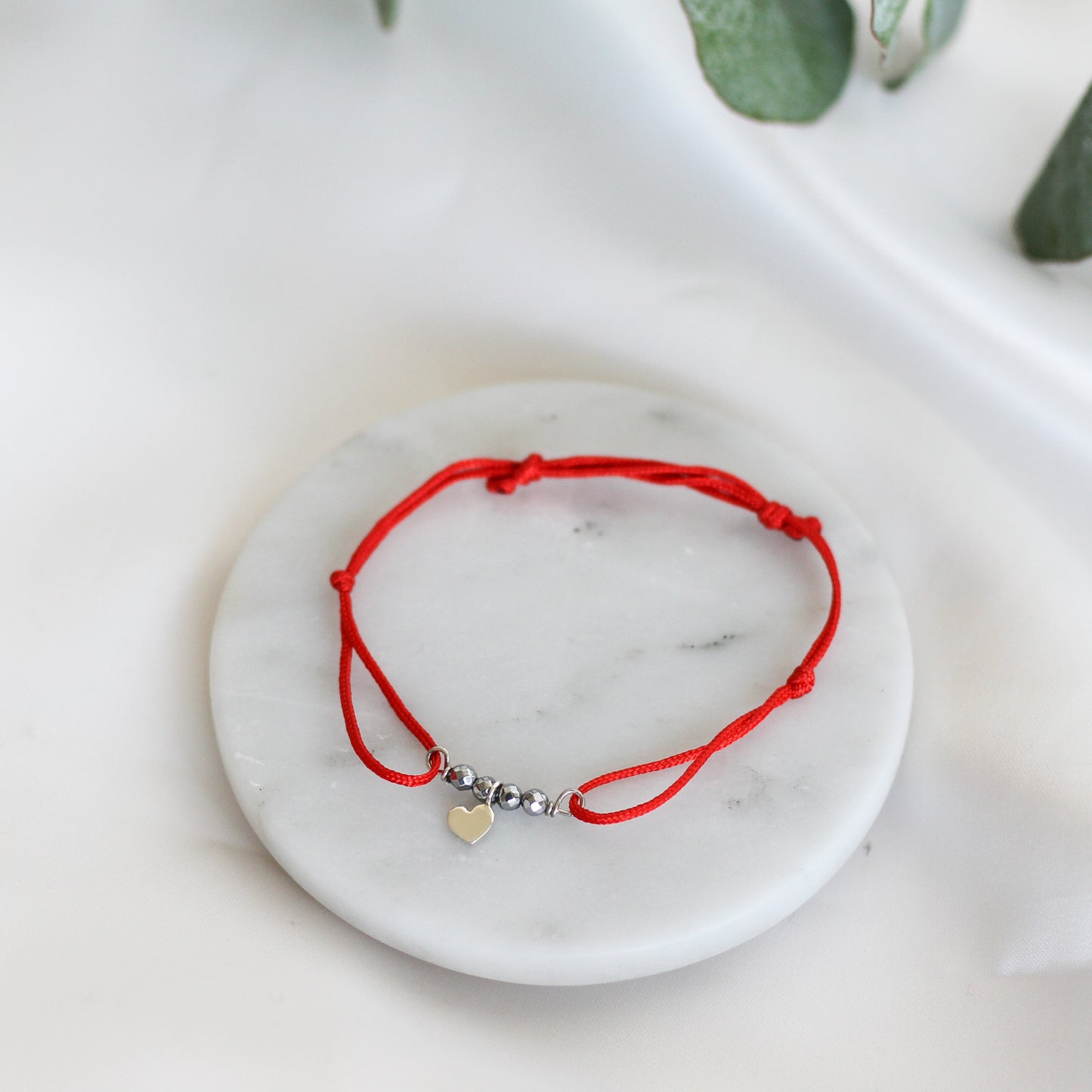 Pulsera corazón Amore de plata con hilo
