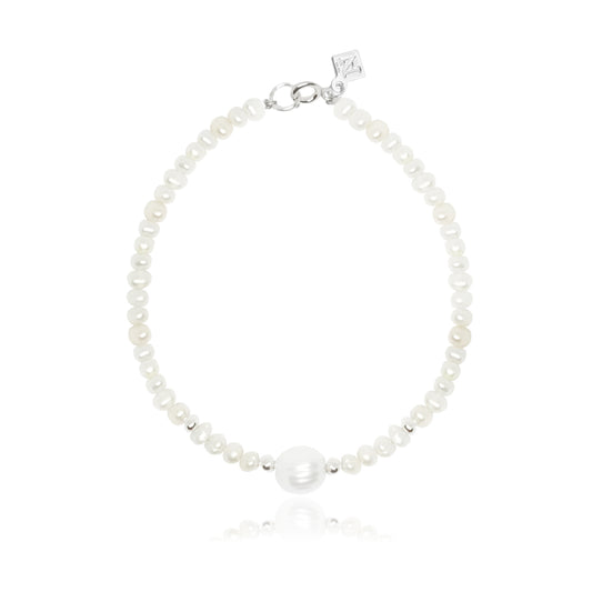 Pulsera sencilla de perlas y plata