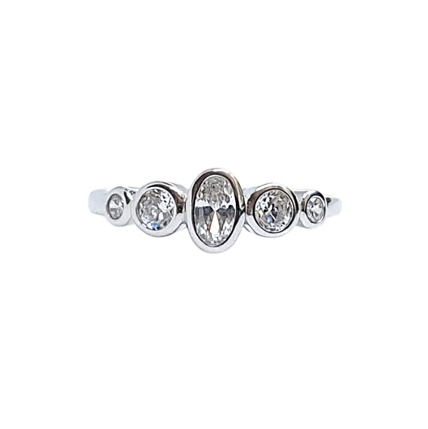 Anillo Destellos de plata y zirconias
