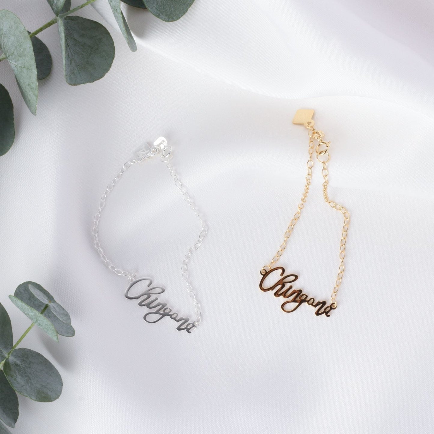 Pulsera Chingona de plata con baño de oro