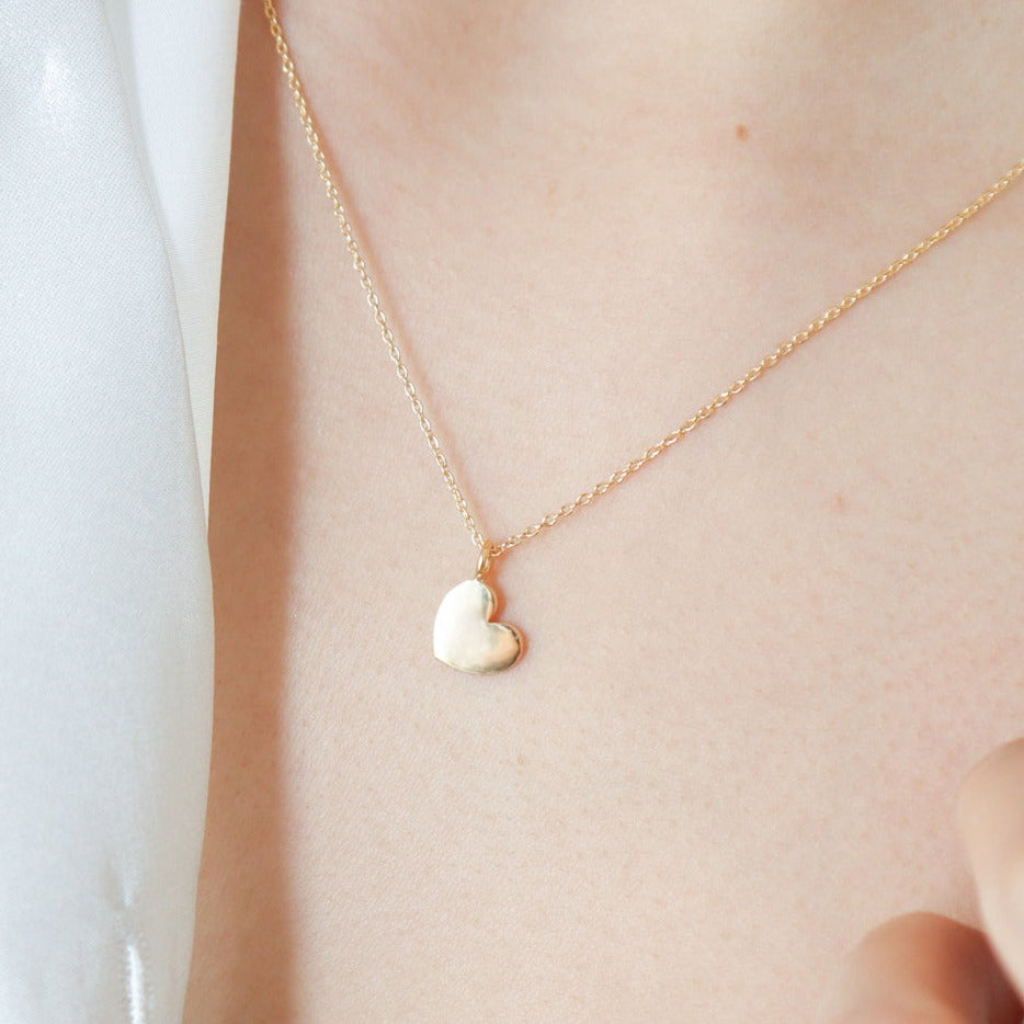 Dije corazón Amore de plata