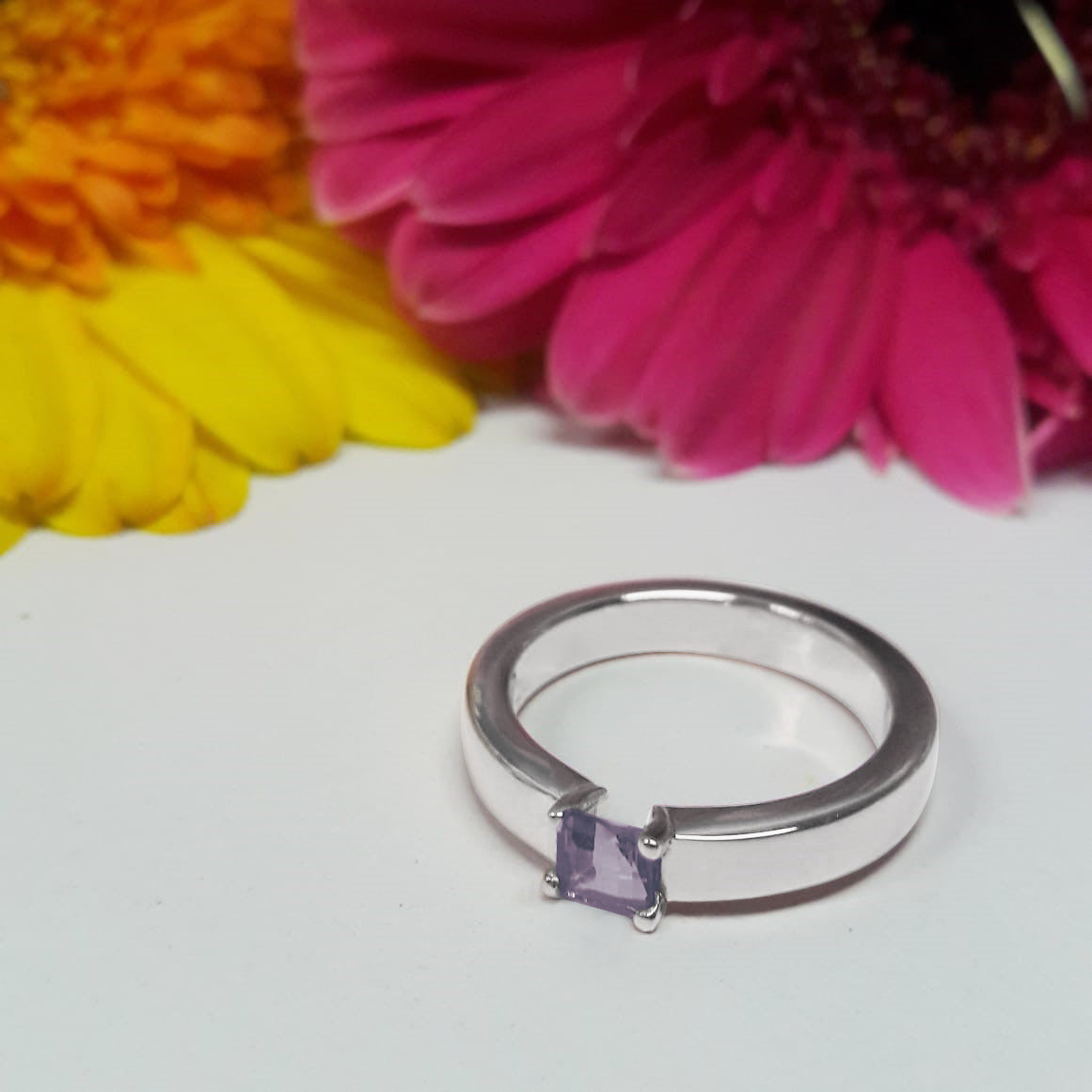 Sets 3 Anillos Azafrán con amatista, rodolita y topacio
