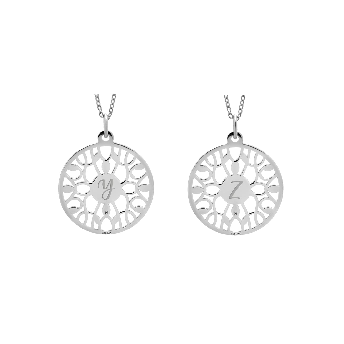 Dije inicial Raíces de plata