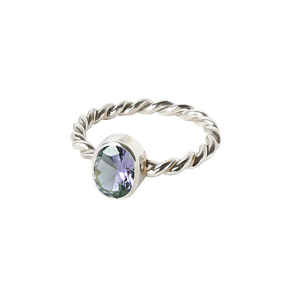 Anillo Bejuco de plata con alejandrita